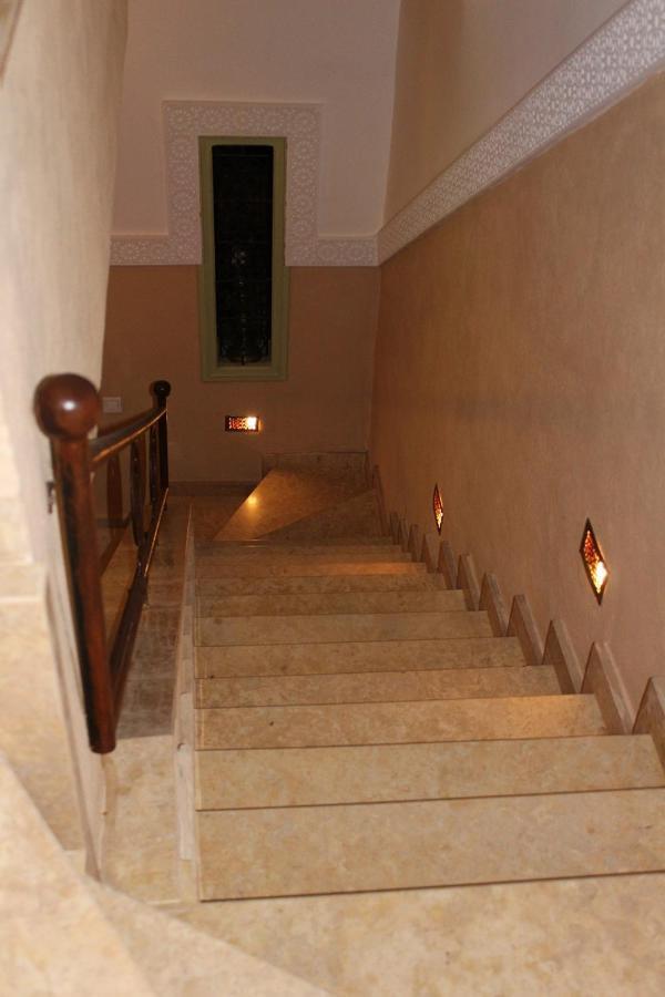 Riad la medersa Bed and Breakfast Marrakesh Exterior foto