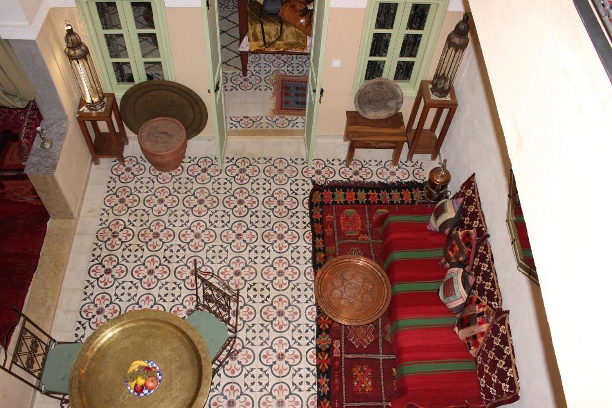 Riad la medersa Bed and Breakfast Marrakesh Exterior foto