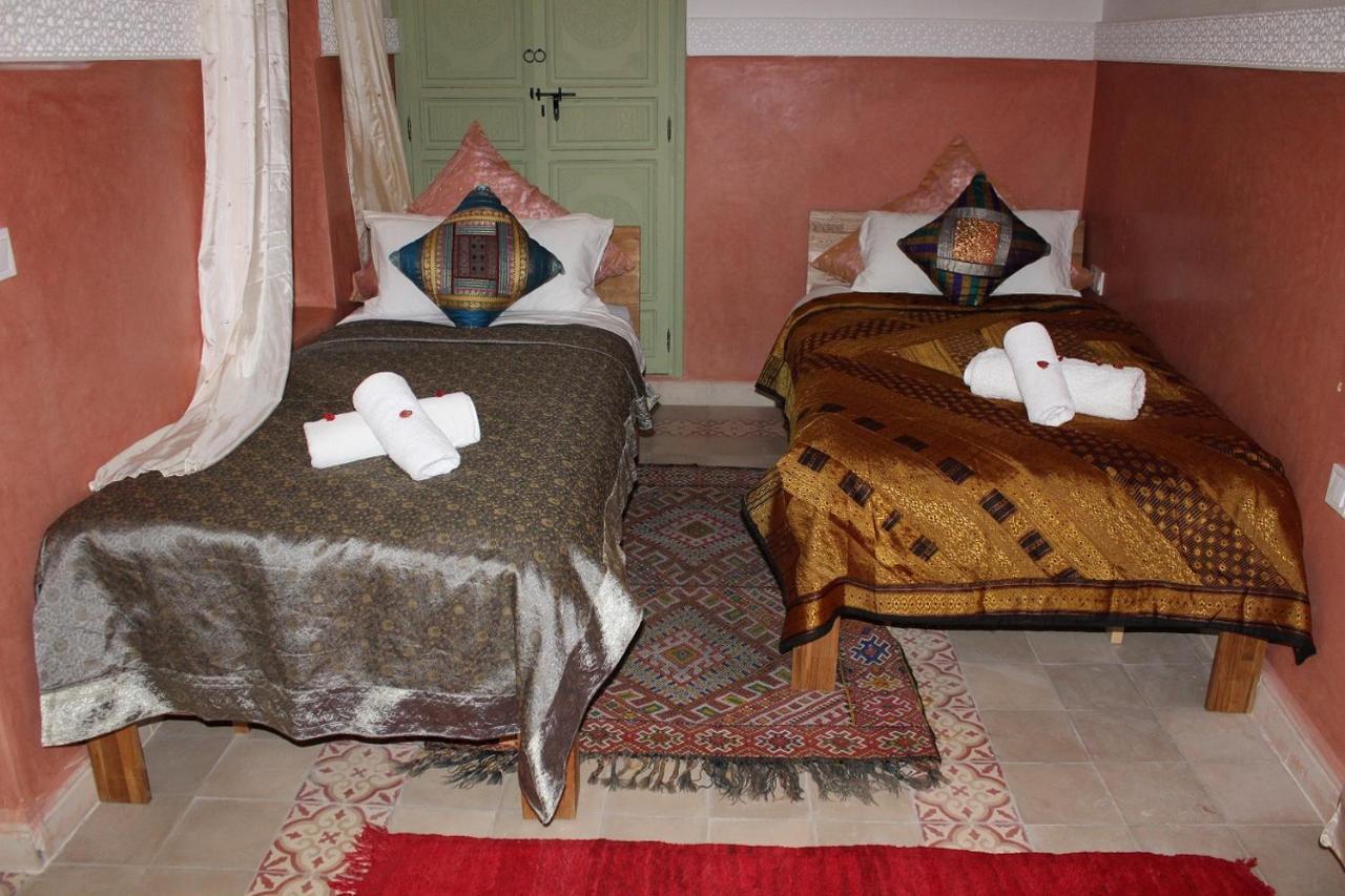 Riad la medersa Bed and Breakfast Marrakesh Exterior foto