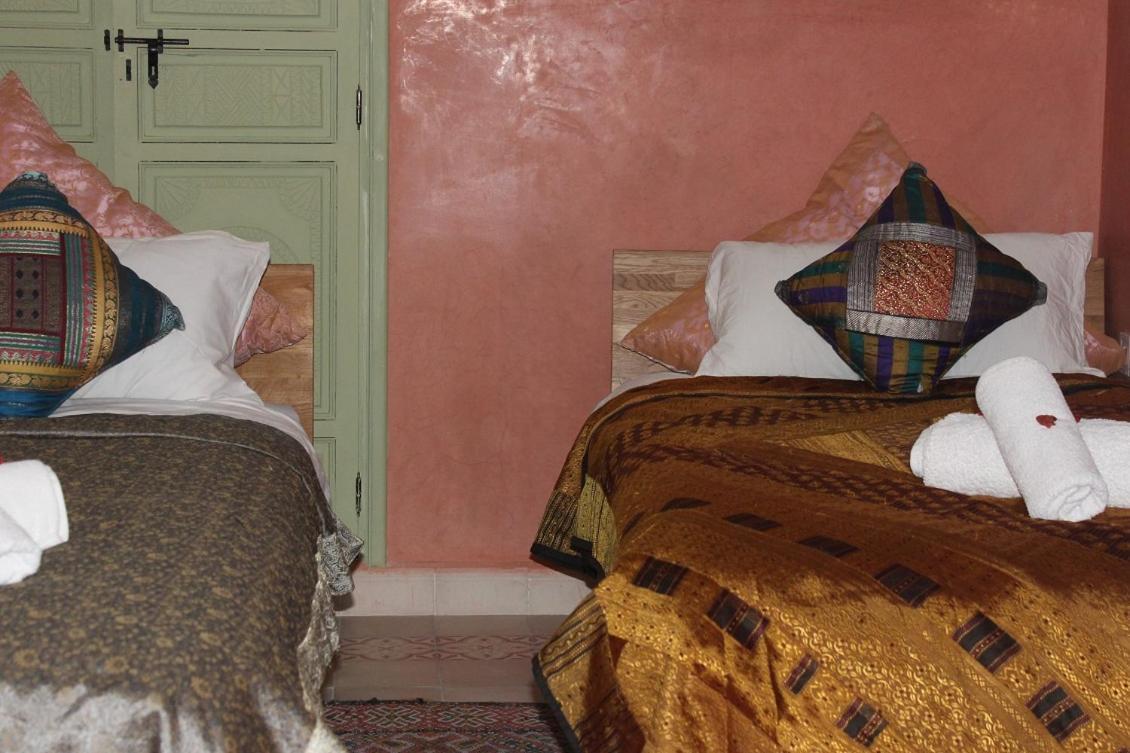 Riad la medersa Bed and Breakfast Marrakesh Exterior foto