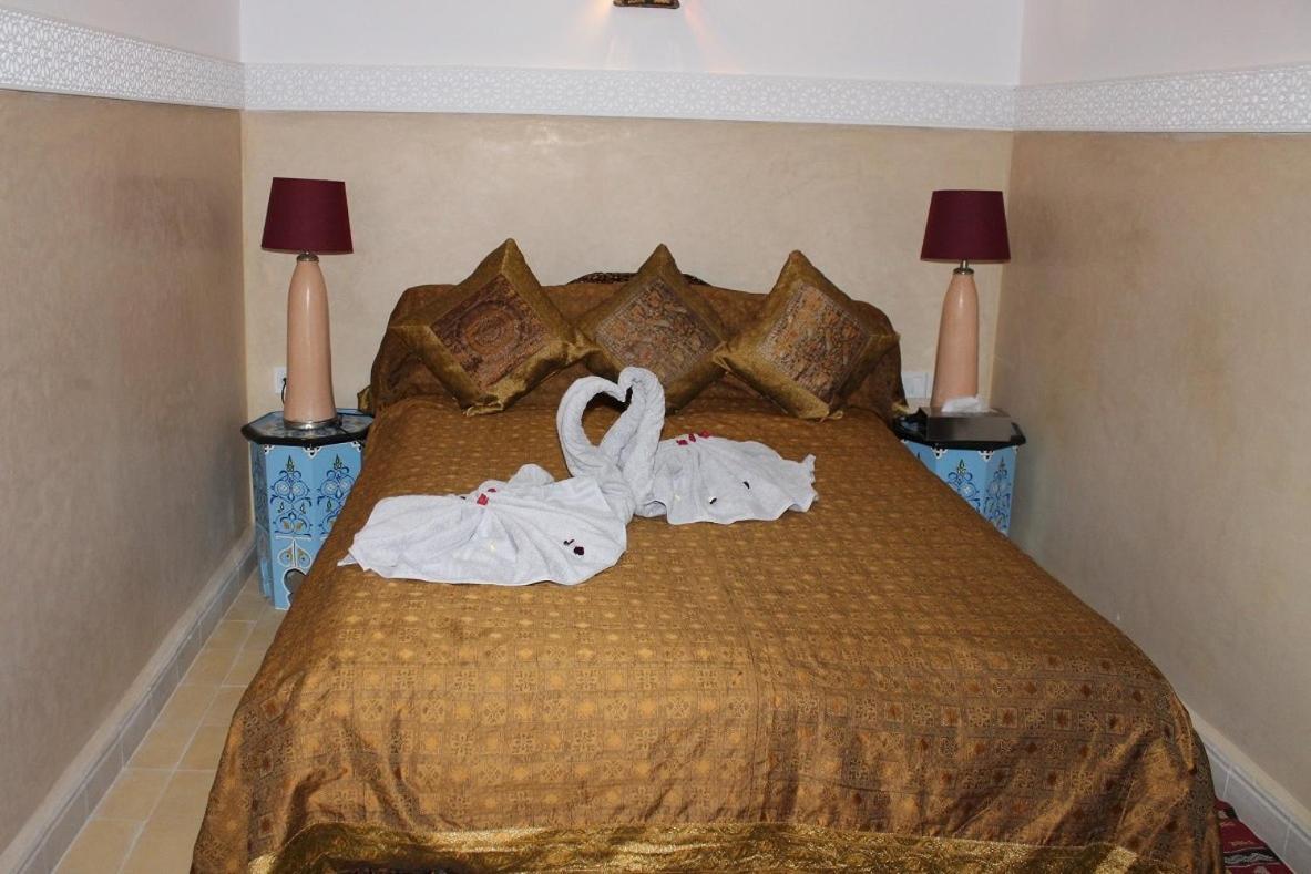 Riad la medersa Bed and Breakfast Marrakesh Exterior foto